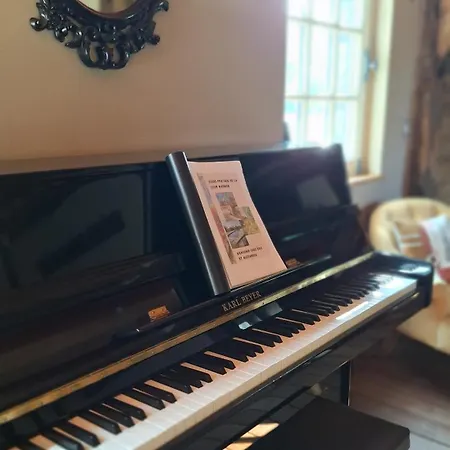 La Cour Marmion Βίλα